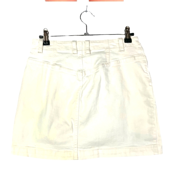 FREE PeopleWe The Free White Denim Shes ALL that Mini Skirt Size 31 - Picture 7 of 8